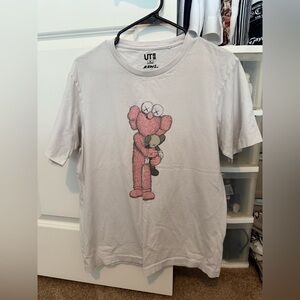Uniqlo x Kaws T-Shirt